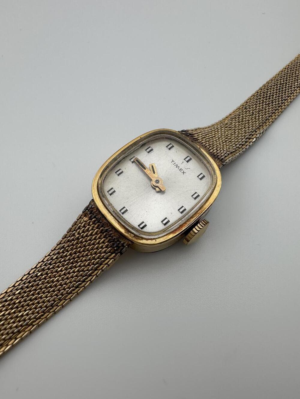 Vintage Timex Mechanical Women’s Gold Tone Mesh Watch AS IS Not Running